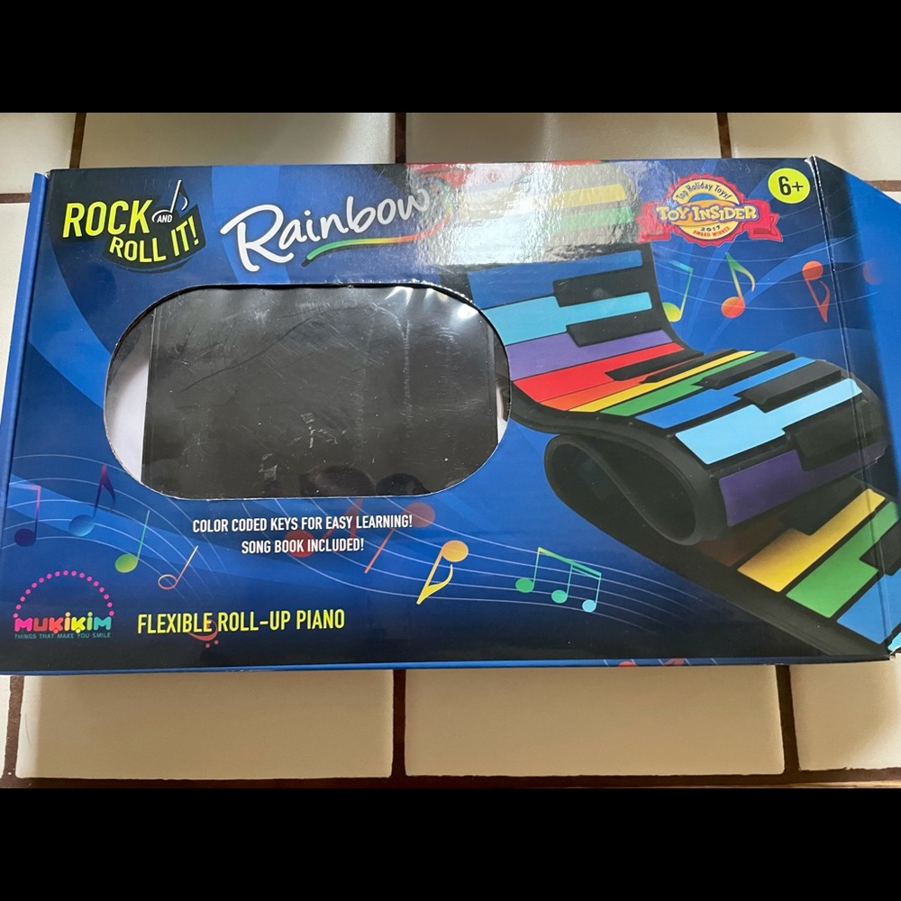 Flexible Rollup Color coded Keyboard - Picture 2 of 3